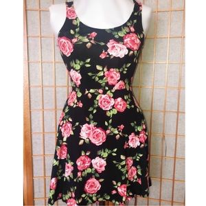 Forever 21 Floral Print Skater Dress